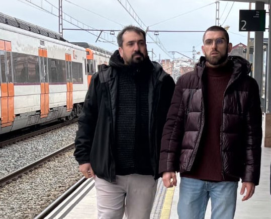 Dani Cornellà i Xavier Colomer a l'Estació de Figueres